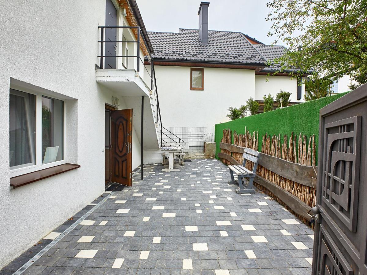 Private Apartments Truskavets Luaran gambar